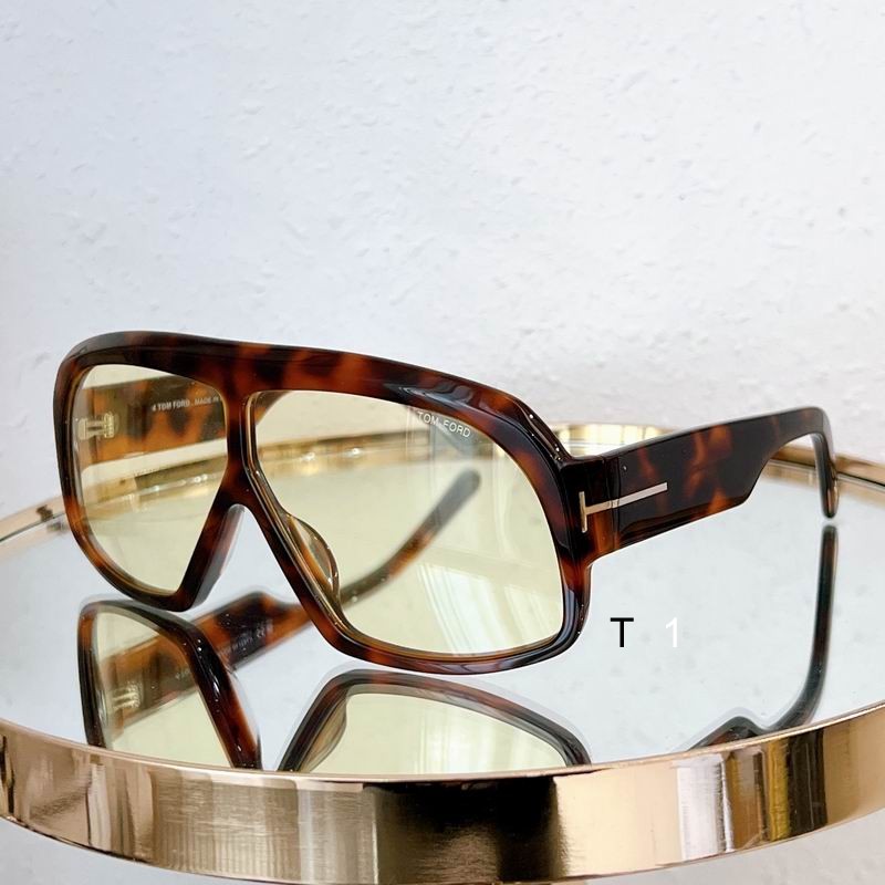 TOM FORD FT0965 70 4-135 a02